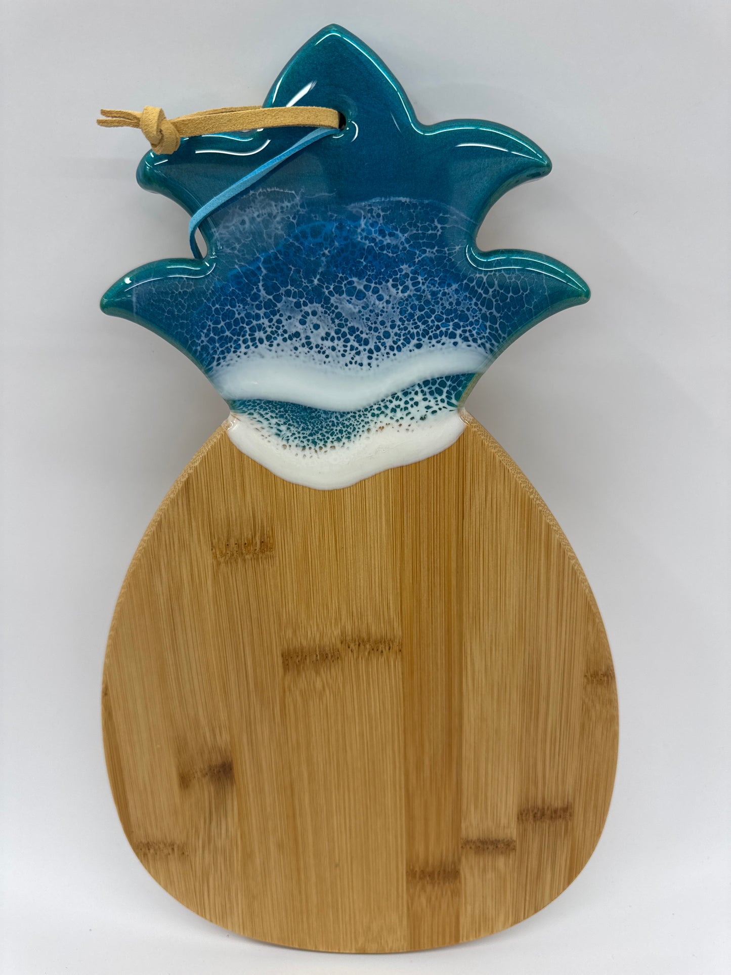 8" x 13.5" Bamboo Pineapple
