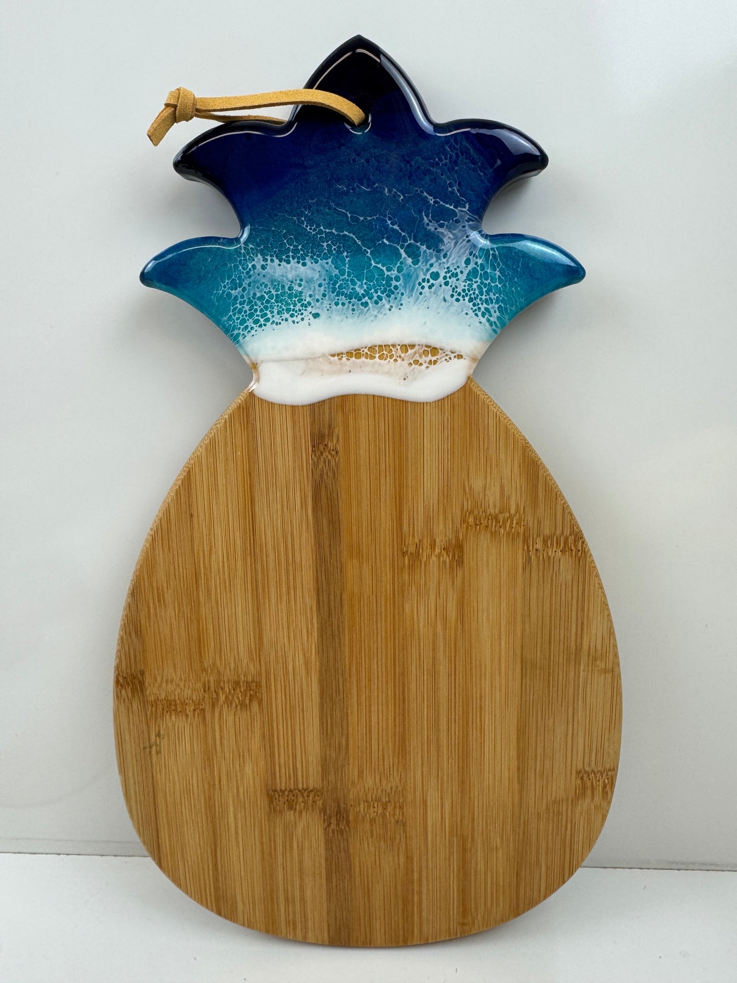 8" x 13.5" Bamboo Pineapple