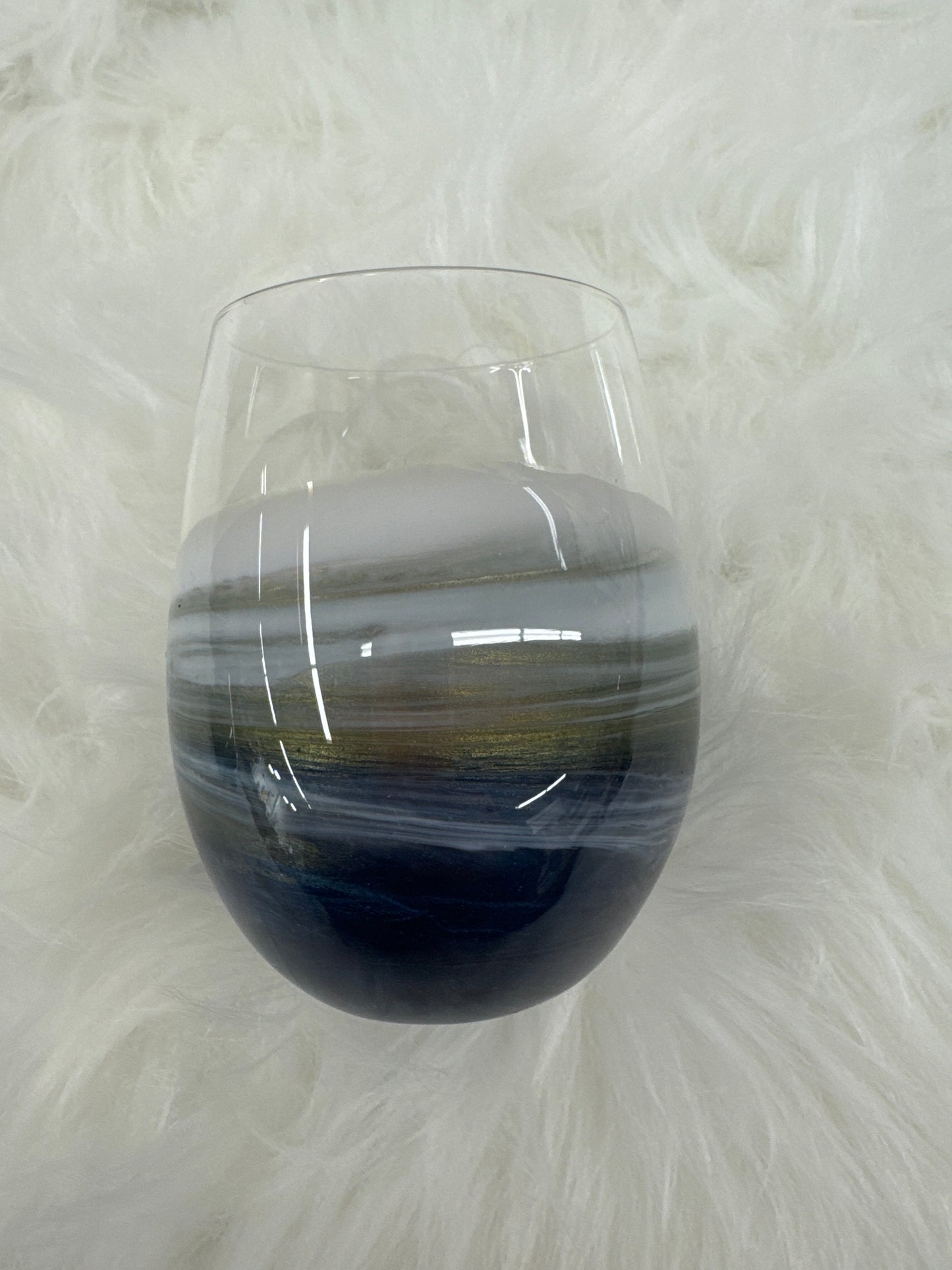 Stemless