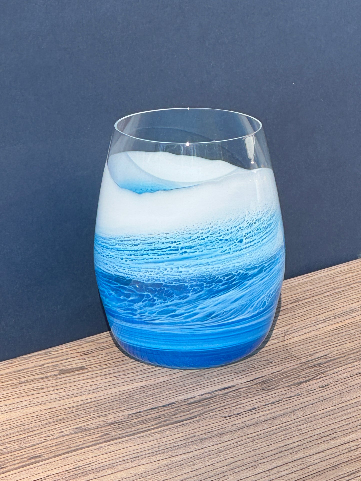 Stemless